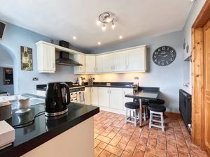 Photo 28- click for photo gallery